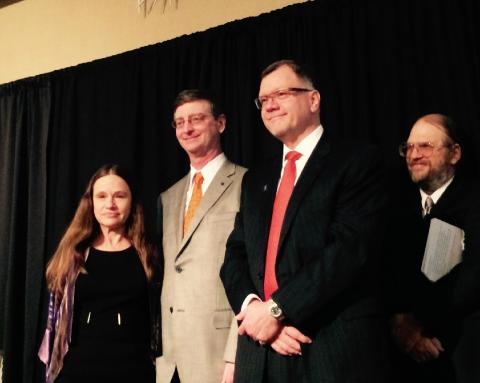 Professor Petzold recieves the Distinguished Alumni Achievement Award