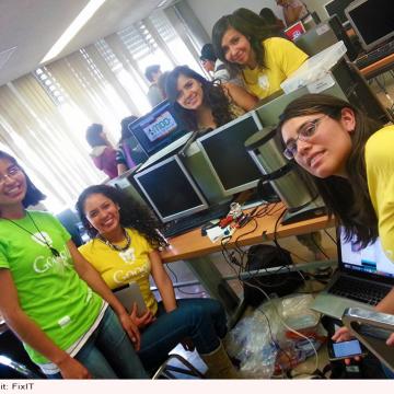 FixIT Hackathon participants 